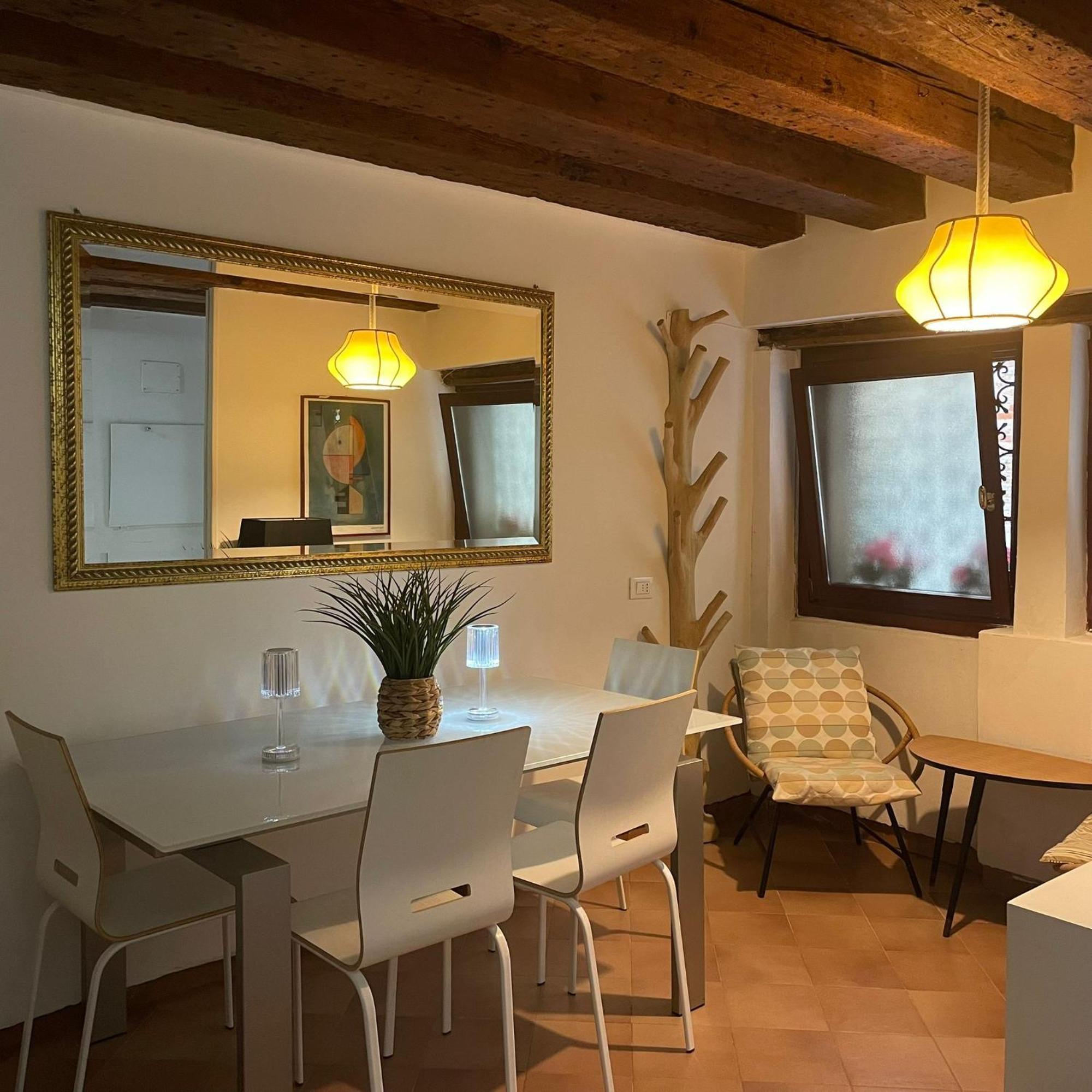Calle Dei Furlani - Con Patio Apartment Venedig